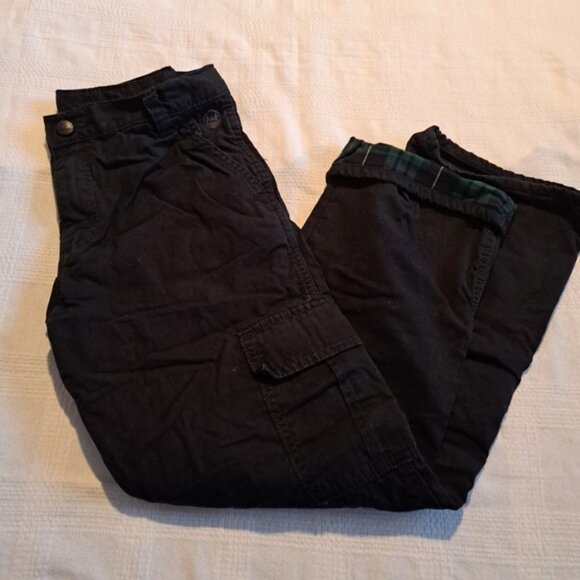 Boys cargo style plaid flannel lined pants. Brand tags removed, black - Picture 2 of 9